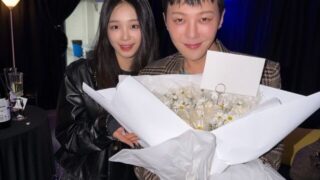 G-DRAGON、イ・ジュヨンと控室ツーショットを「キャッチ」…変わらぬ親交を再確認