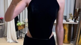 ホン・ジンギョン、32年目のモデルクラス…芸能番組を脱ぎ捨て本業の風格