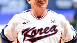 元嫁のコスプレ制服に精液まみれ」と柳中一氏の妻が主張