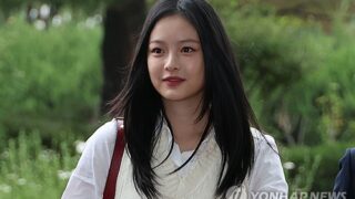 ニュージーンズのハンニがADORに残留、ダニエルは契約解除：ADOR