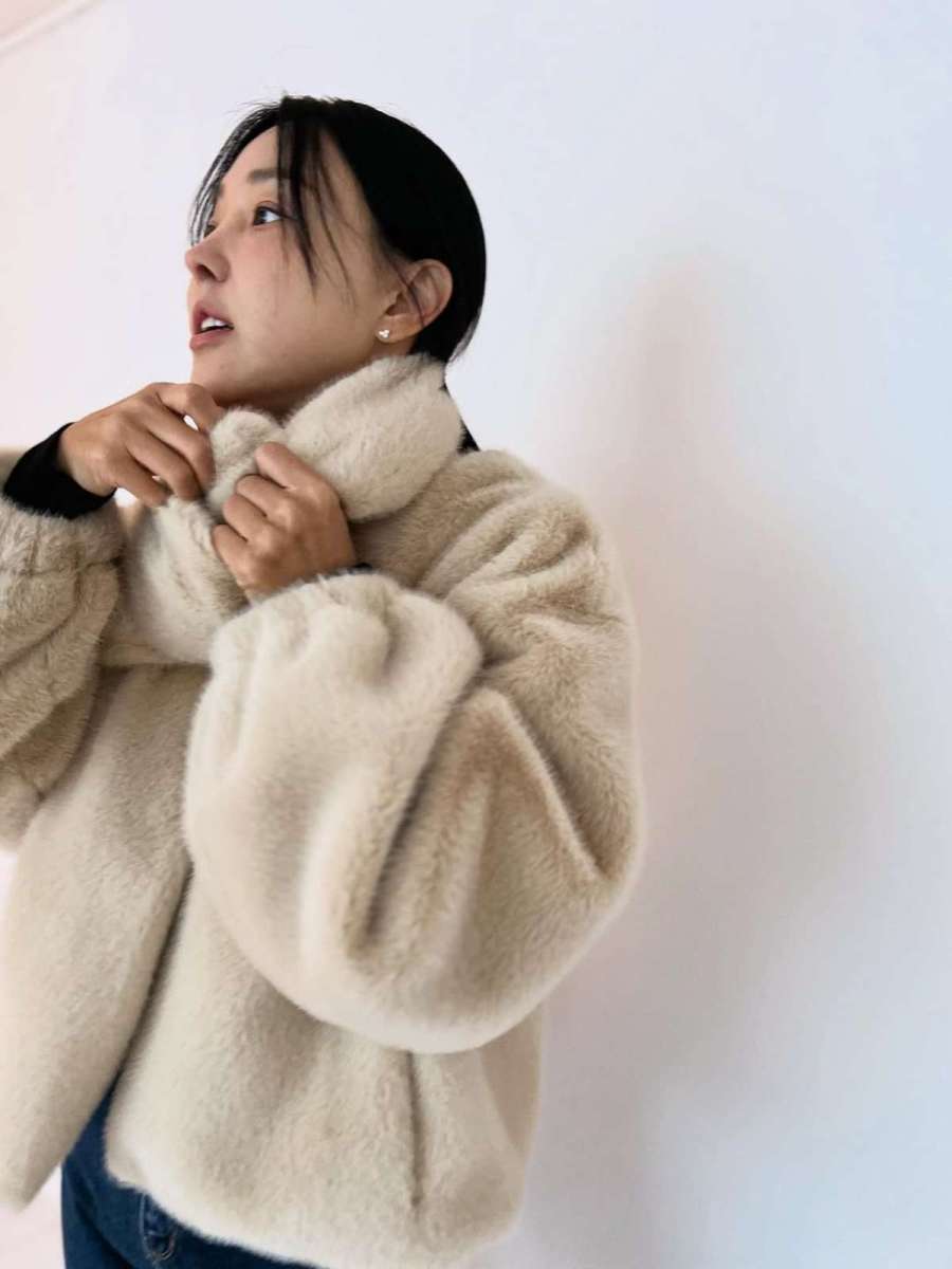 「客室乗務員」に合格しておきながら…酒のせいで面接落ちした女優の普段着