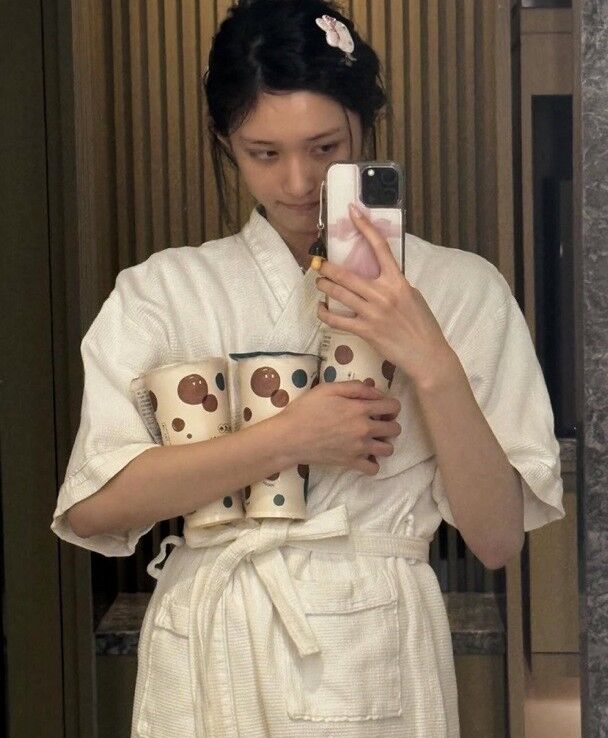 IVEのイ・ソ、まだ19歳だなんて…メイクを落とすと赤ちゃんみたい