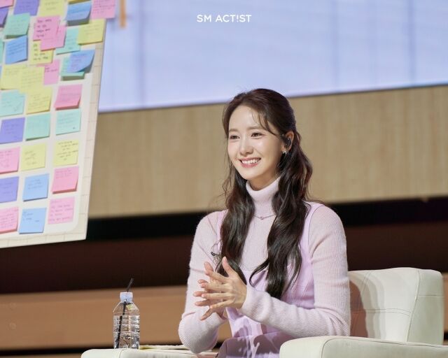 イム・ユンア、フィナーレまで完璧だった...ソウルで「暴君のシェフ」ドラマファンミーティングの大団円を飾る