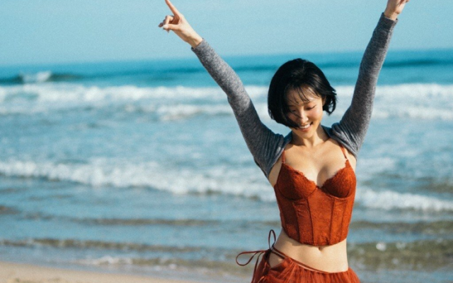 Hwasa、2025「クイーン・オブ・クイーン」...'グッドグッドバイ'、パーフェクトオールキル400回突破