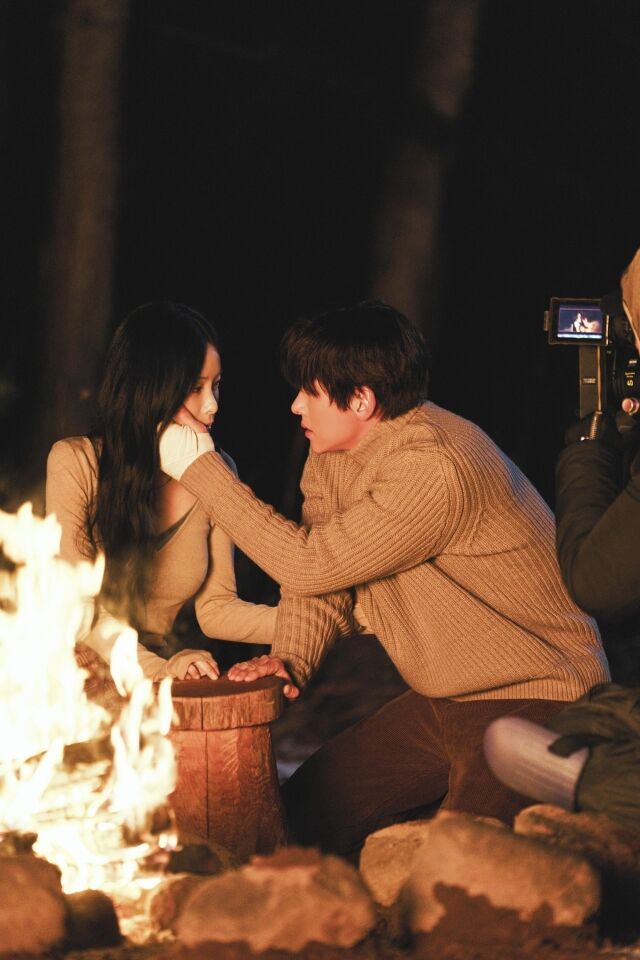 ヘイズ、31日新曲「イーブンイフ」発売...ジ・チャンウクMV出演応援射撃