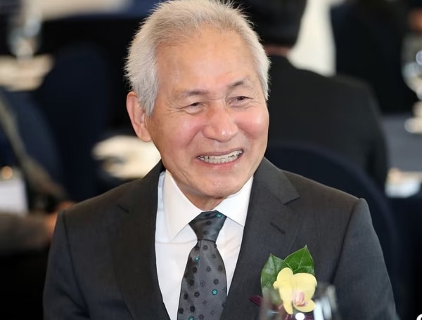 アン・スンギ、危機を乗り越えた..."車も言及する段階ではない、息子急遽帰国"