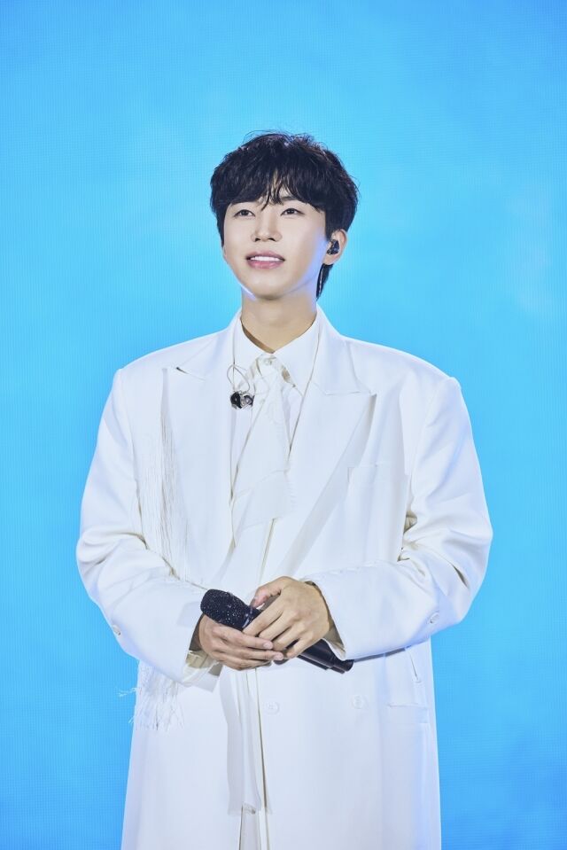 イム・ヨンウン、2026年「空色の英雄時代」…「皆さんのすべての始まりを応援します」