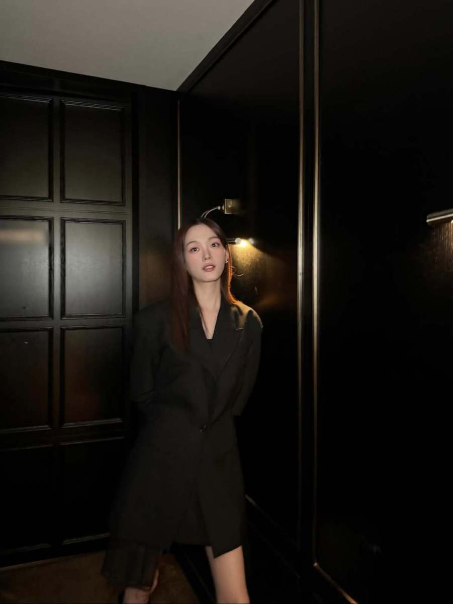 配達のアルバイトでお小遣い稼ぎ...'オゲム'が生んだトップスター女優のファッション