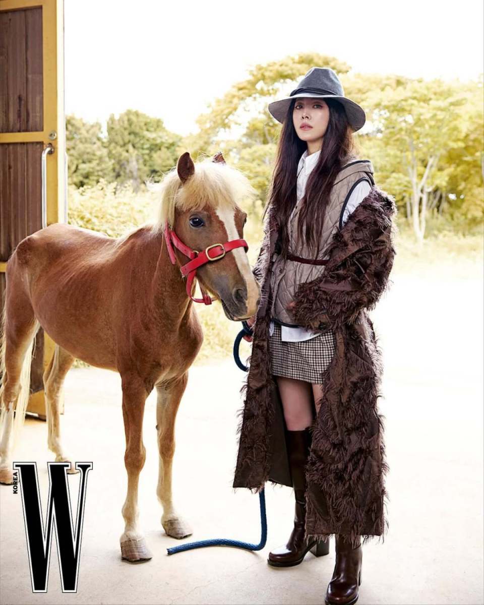 "実の姉の方がずっときれい？" 家系の遺伝子と並外れた女優のファッションルック