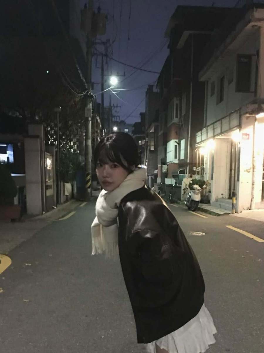 他のオーディションを全て断念し、たった1つついたオーディションが「イカゲーム」だった女優ファッション