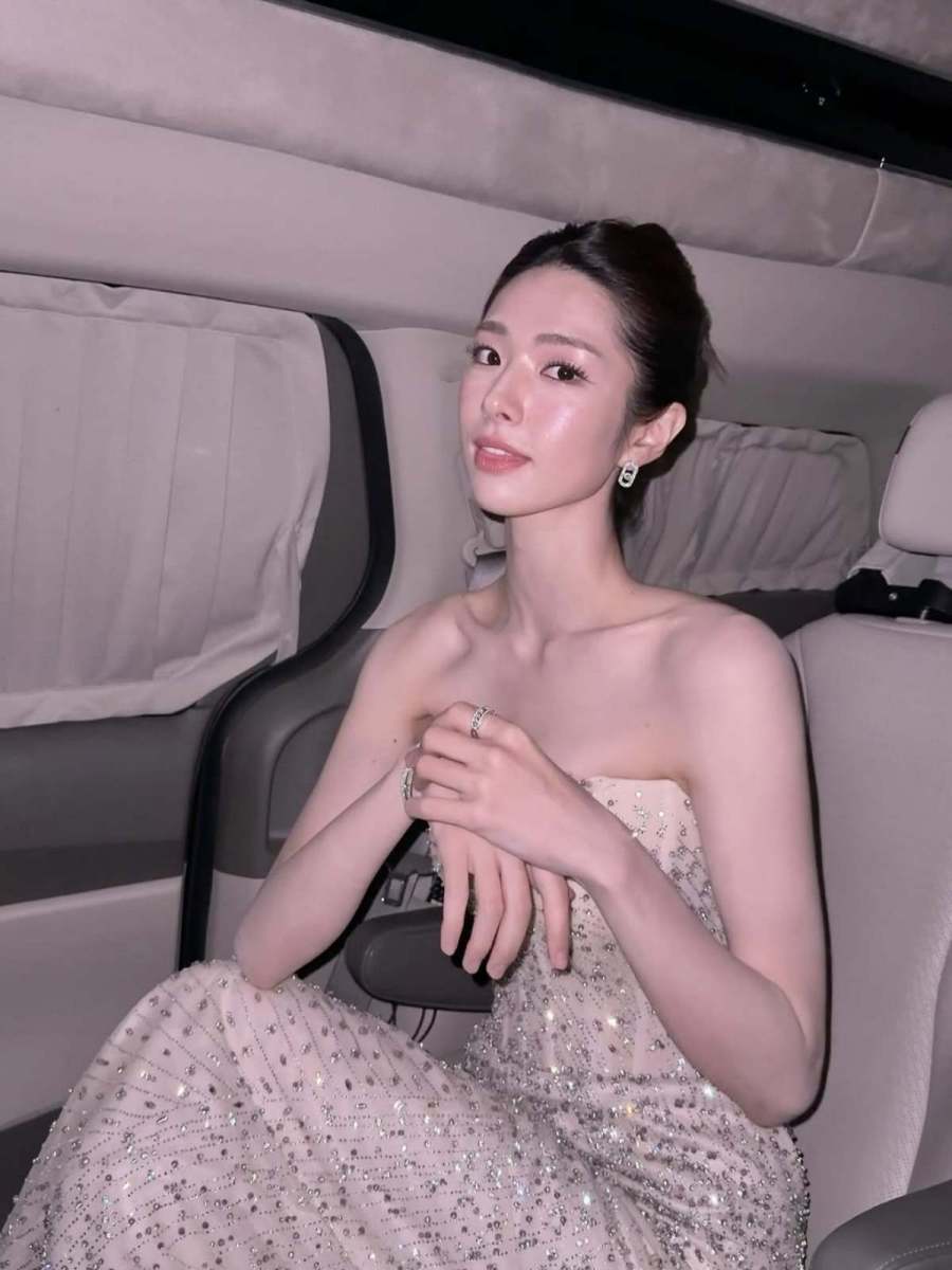 父は医者、曾祖父は「朝鮮王の主治医」...すごい家柄の女優のドレスルック