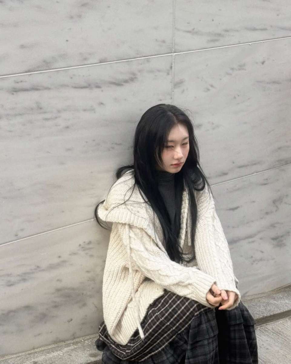 '冬コーデ'が難しすぎるなら...参考になるイ・チェリョンの暖かくてきれいなデイリールック