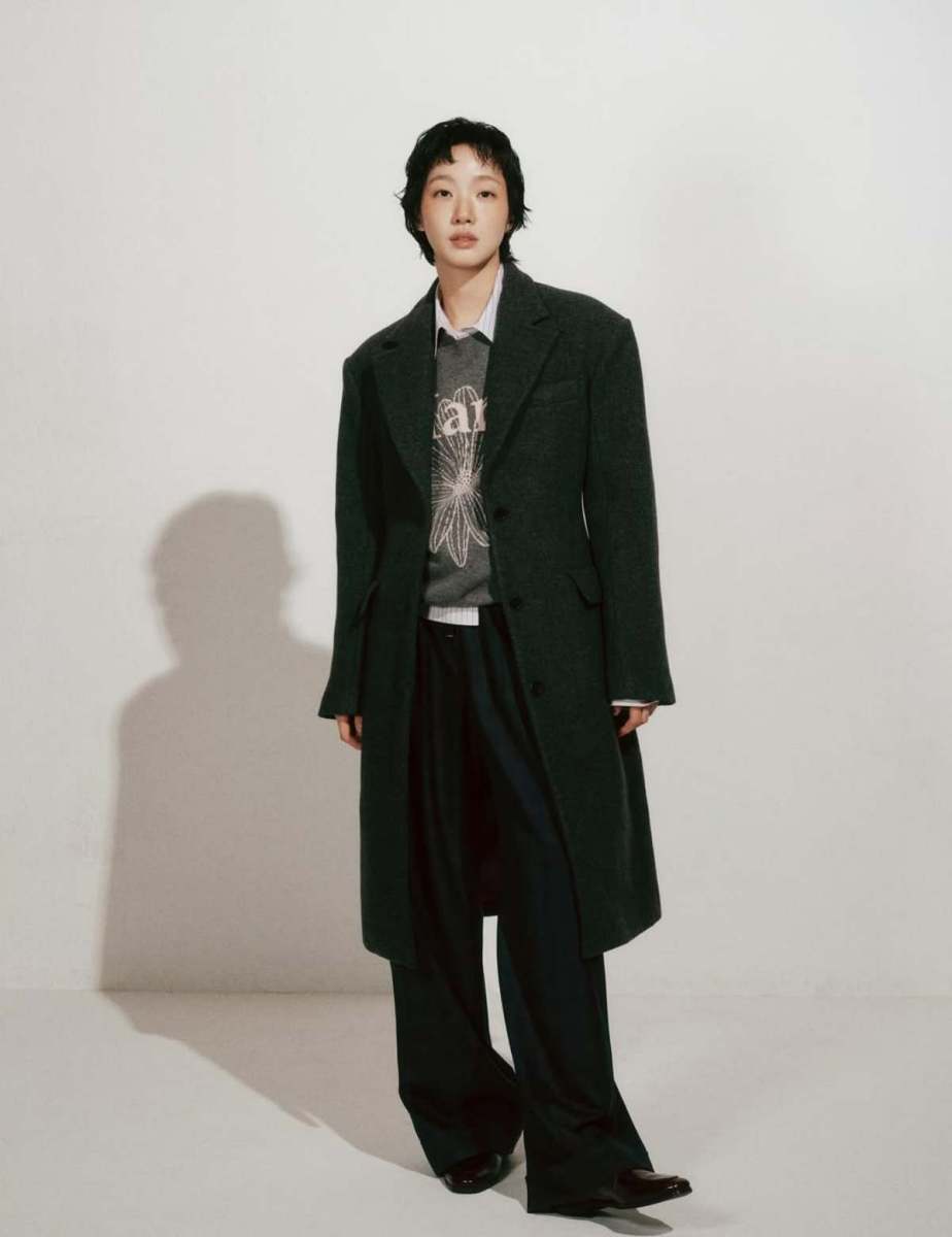 "歴代級の才能"デビューと同時に新人賞を総なめにした女優の 파격ショートカットヘア