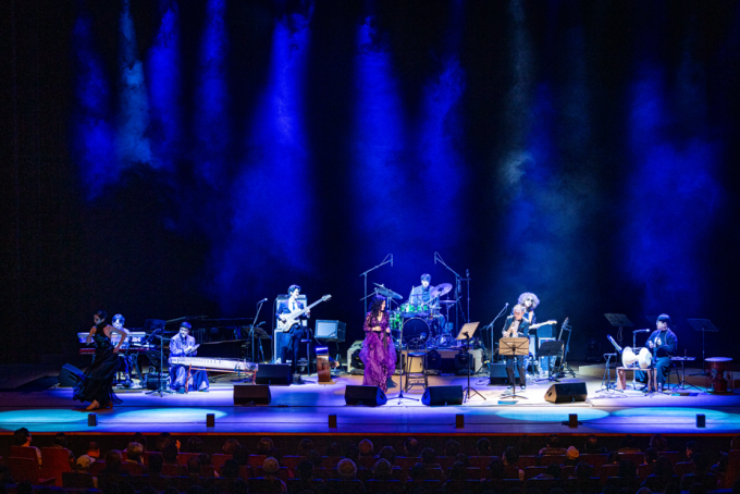 ジャズの歌姫ウンサン、国楽・ロック・タンゴを網羅した「All That Jazz」盛況