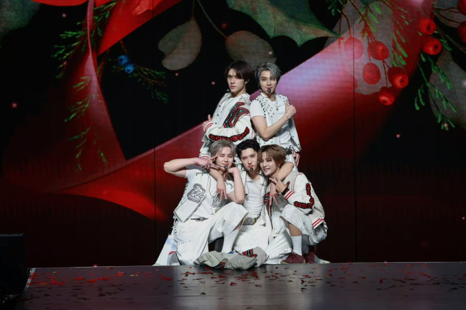 ウェイションV、第2回コンサートツアーのフィナーレを飾る