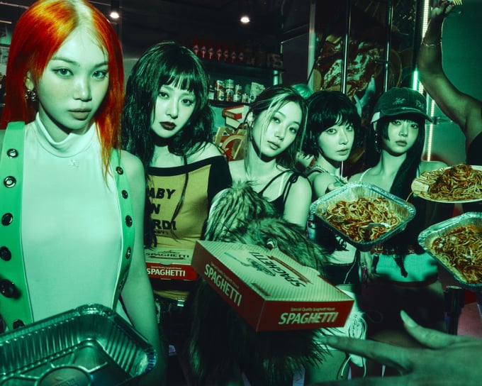 LE SSERAFIM、『Come Over』米ビルボード選定「2025年最高のK-POP」ランクイン