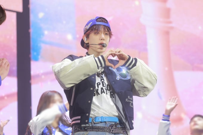 ベクヒョン、アンコールコンサートの最終フィナーレ