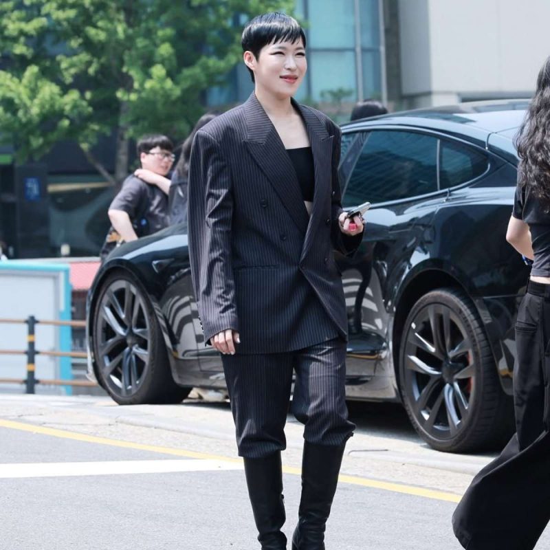 男性と誤解されて「ショートカット」はもう二度としないと決めた有名ダンサーのヘアスタイル