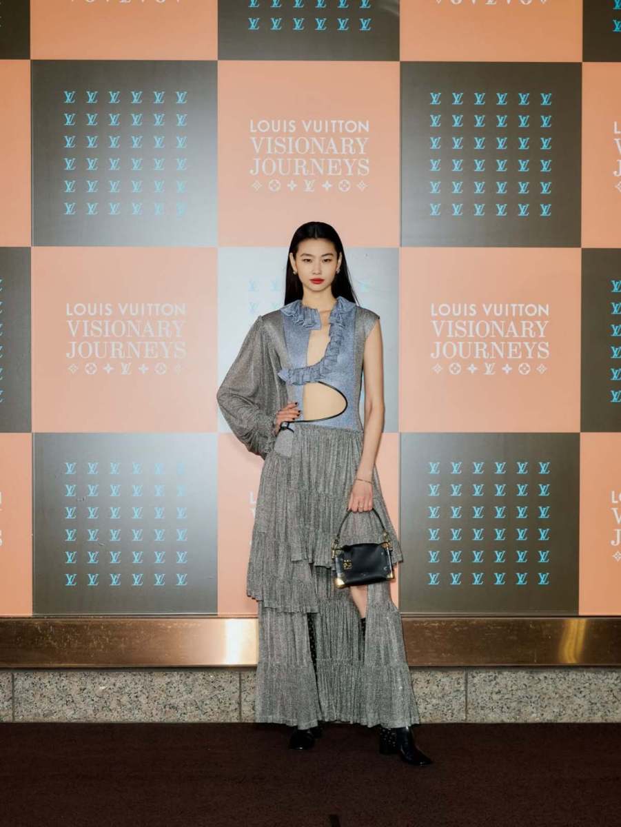 やはり唯一無二…「130年」ぶりに東洋人初の記録を樹立した女優のファッション