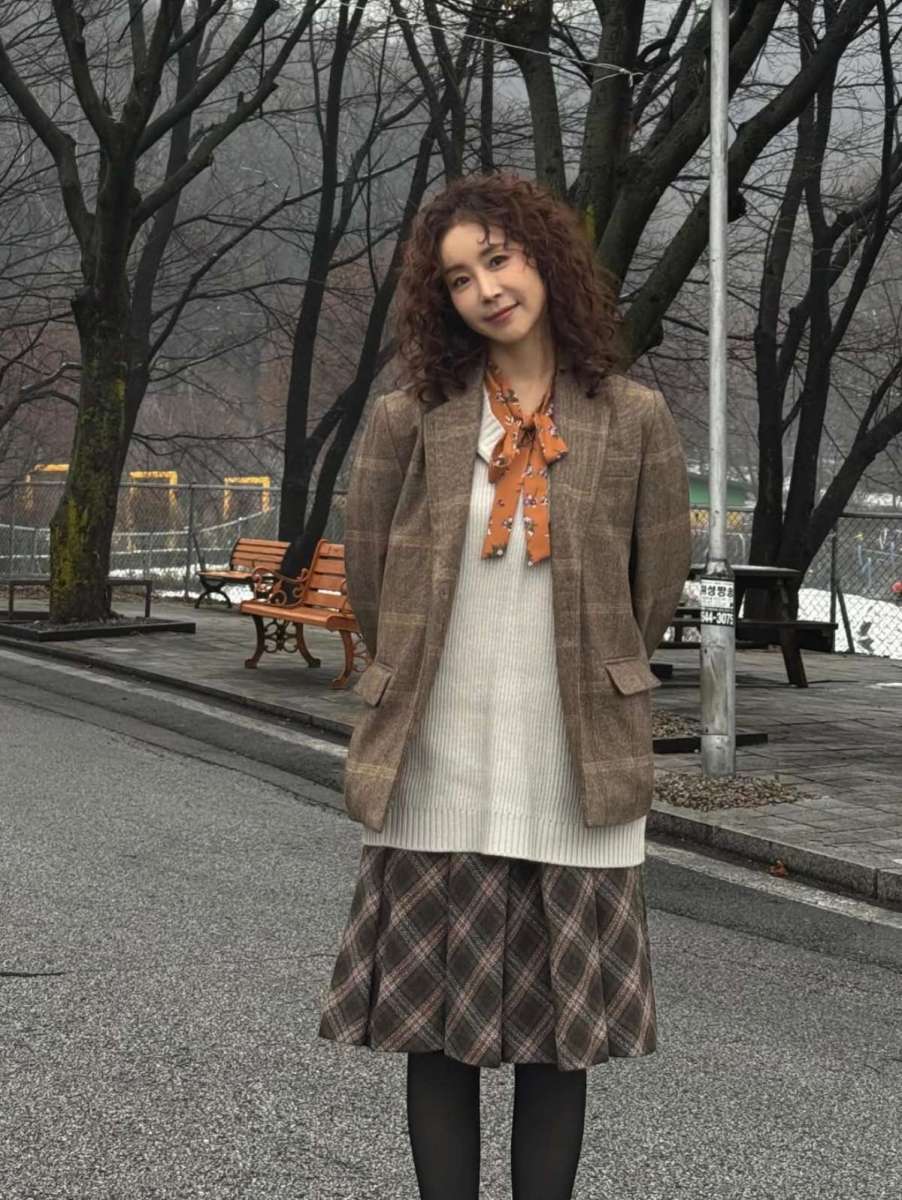 どれほど美しいのか…コ・ヒョンジョンも隣の席を「避けたい」と言った女優のヘアスタイル