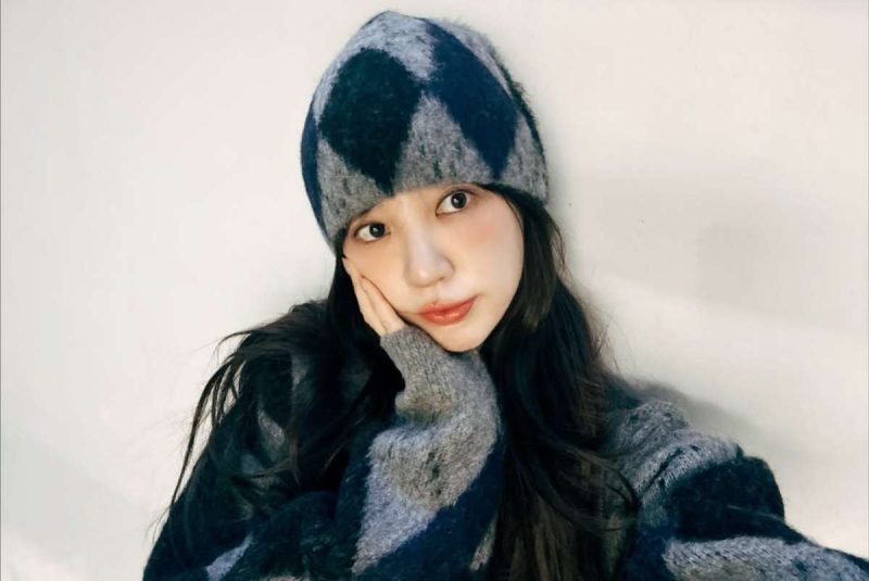 なんと「13年目」も恋愛していないという元祖ビジュアル系女性歌手ビニーのファッション