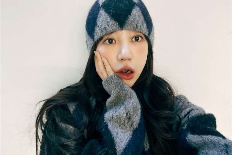 なんと「13年目」も恋愛していないという元祖ビジュアル系女性歌手ビニーのファッション