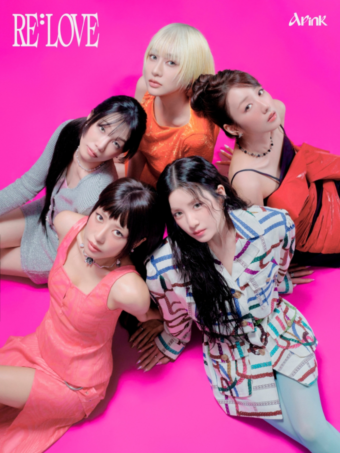 Apink、ミニ11集が国内外チャート1位