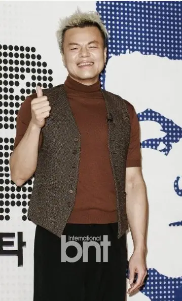 公演＋寄付で善なる影響力…パク・ジニョン、1月のレジェンド歌手1位