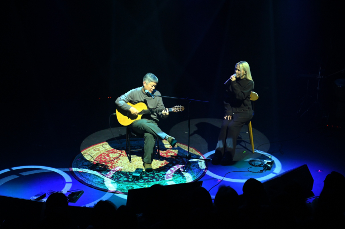 アリ、キム・グァンソク30周年追悼ステージに参加