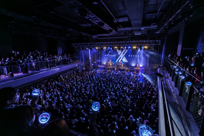 エクストラオーディナリー・ヒーローズ、初の日本単独コンサートを成功裏に終了