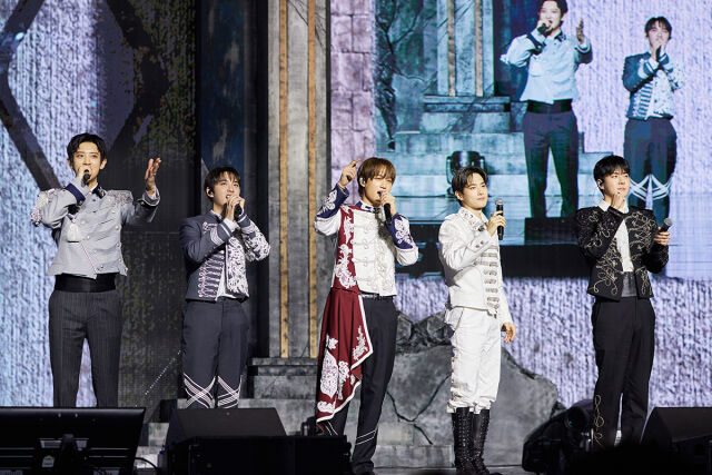 「王の帰還」EXO「♥EXO-Lが私たちの『クラウン』です」カムバック感想