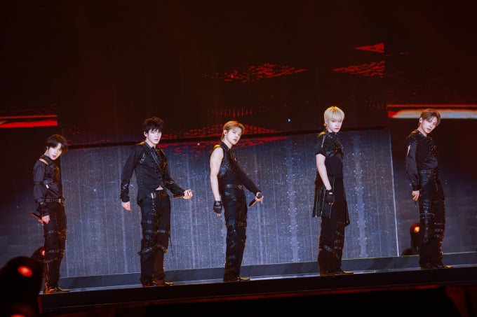 トゥバトゥ、東京ドーム公演を成功裏に終える