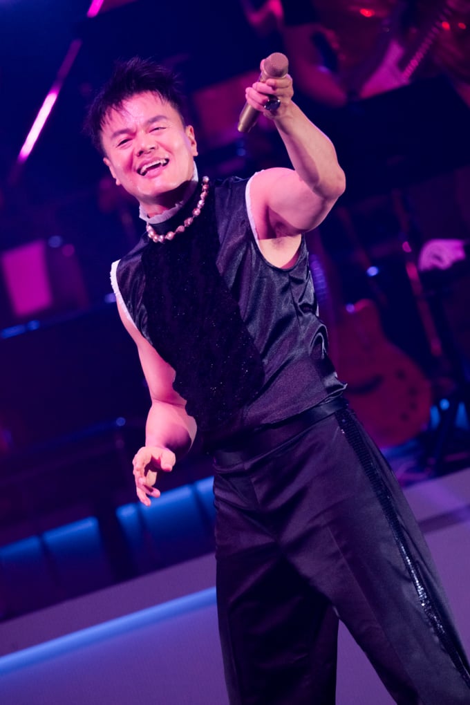 パク・ジンヨン、単独コンサート東京公演を成功裏に終える