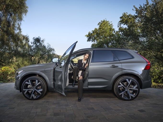 ボルボ、'ケデホン'イ・ジェジュンとのコラボ新曲を発表