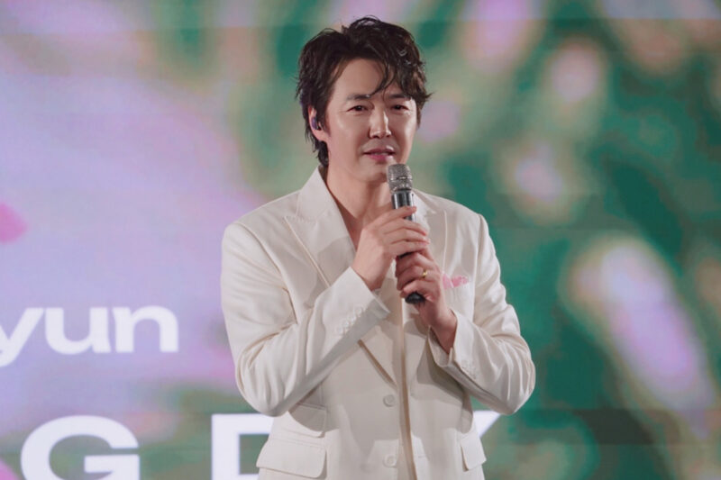 ‘メイビー♥’ ユン・サンヒョン、ついに…韓国を去った