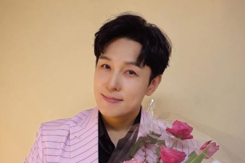 神話キム・ドンワン、「売春」関連の見解…大騒ぎになった