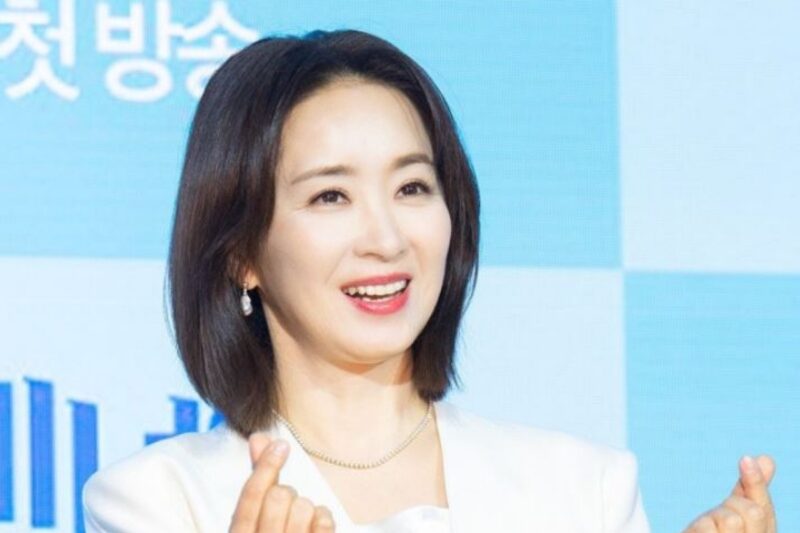 俳優ユン・ユソン、結婚25年ぶりに…「重大な決断」