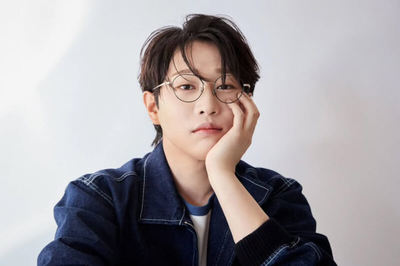 36歳のアン・ソンフン、未婚なのに年上と♥️同棲…「サプライズ発表」