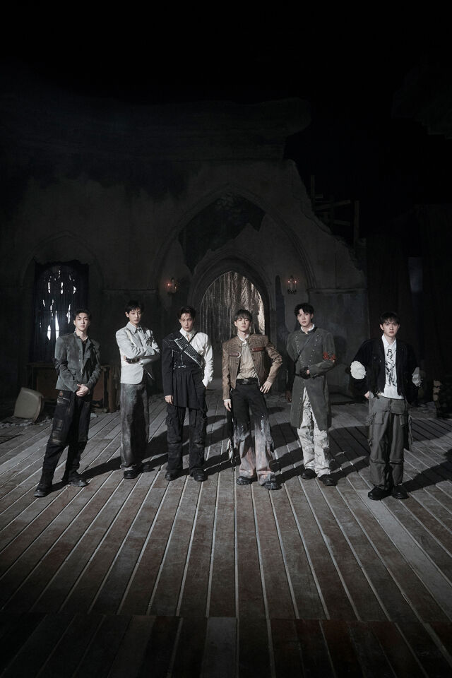 EXO、正規8集『REVERSE』がミリオンセラーに…チーム通算8作目