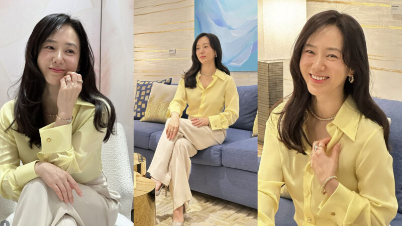 パク・ジュミ(53歳)、イエローのブラウスにジュエリーをポイントに...おしゃれな雰囲気
