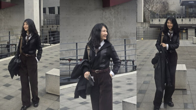 チェ・シラ(57歳)、ネクタイマッチでマニッシュなルックを完成...独特の雰囲気