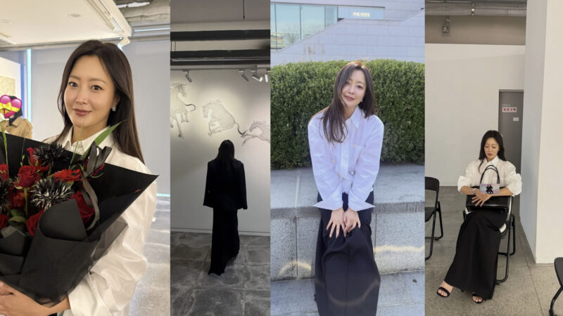 キム・ヒソン（49歳）、展示会場で捉えられた近況··· 優雅な美貌が目を引く