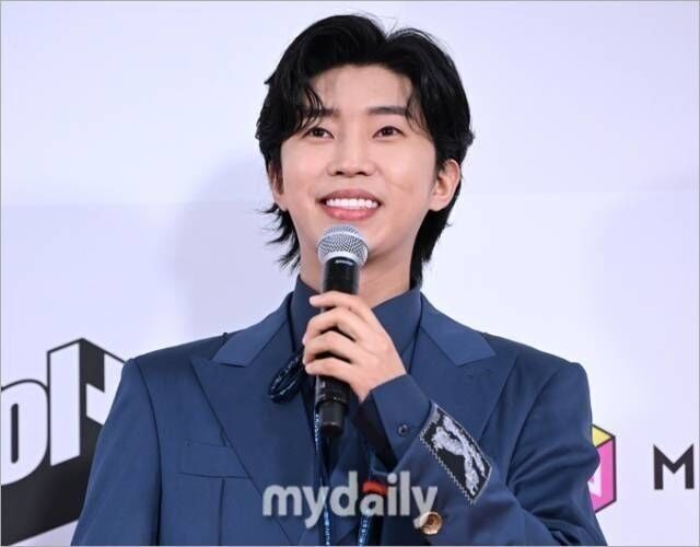 イム・ヨンウン、『ULSSIGU』MVが900万回再生突破…1000万回再生の大台目前