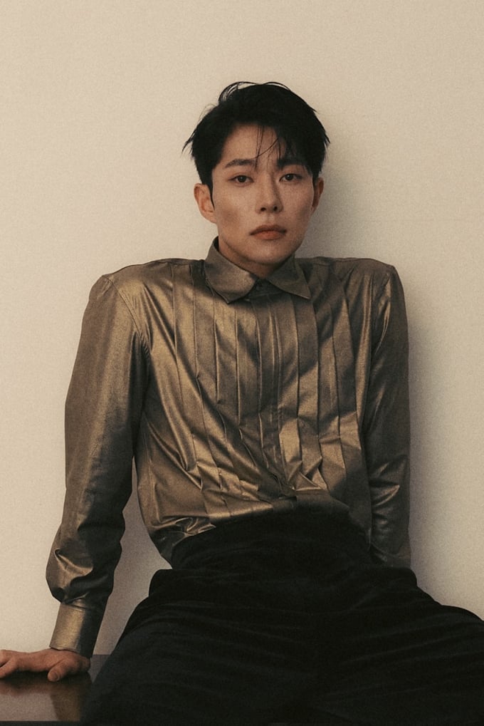 ユン・ジョンソク、ラッキーカンパニーと同行…ユイ・リョウンと同社所属