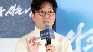 『王様、おいでください』1000万動員目前のチャン・ハンジュン、「改名・整形公約」撤回…「代わりにコーヒー車を提供する」