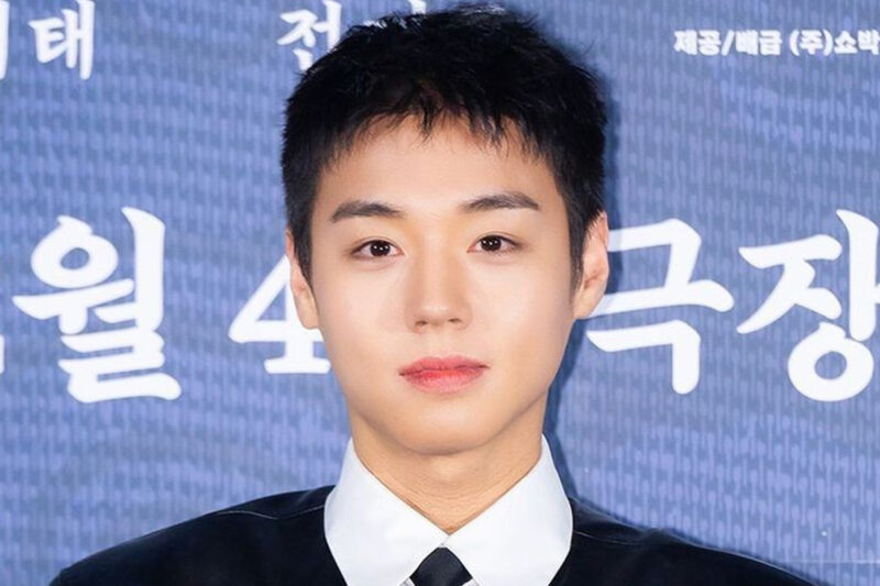 「王の息子」パク・ジフン、千万俳優目前に…「サプライズ発表」