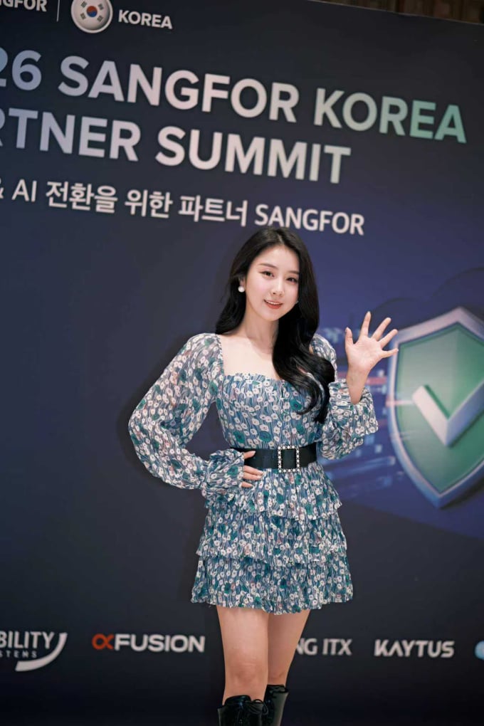 歌手ジュンキ、'2026 Sangfor Korea Partner Summit'祝賀ステージ...イベントの雰囲気を盛り上げます。