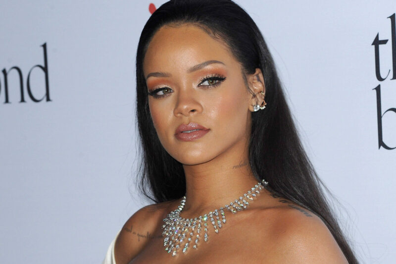 有名女性歌手、自宅で"脅迫"される...深刻な状況