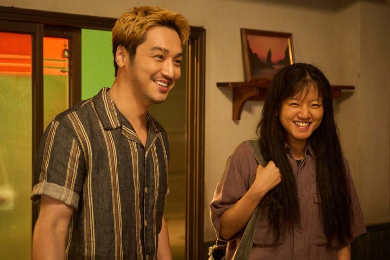 公開2週間で330万人を突破し、「美しい」という声が聞こえてくる新作韓国映画