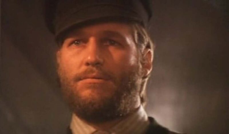 天文学的な制作費を投入し、ハリウッド史上最も「駄作」と評価される呪われた大作。